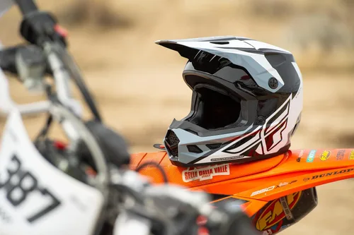 Miniatura 5 de FLY Racing Kinetic Crest MX - Casco aprobado por ECE/DOT, carcasa de policarbonato ligero, equipo de protección avanzada para motocross