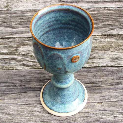 Miniatura 3 de Copa de vino hecha a mano esmaltada a mano con sello celta único en Irlanda, 7 pulgadas de alto, verde