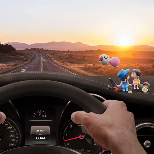 Miniatura 7 de YMIKOOVB34U7FAR-66 - Lindos adornos para el tablero de instrumentos del automóvil, bonita pareja besando a niño y niña, decoración interior del auto