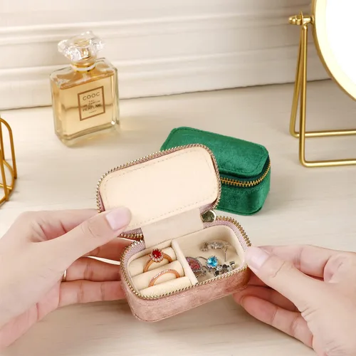 Miniatura 4 de TAIMY Mini estuche de joyería de viaje, caja de joyería de viaje pequeña de terciopelo, caja organizadora de viaje portátil para anillos, aretes