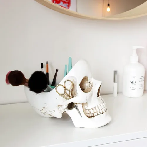 Miniatura 3 de Suck UK Organizador de joyas de calavera y cuenco para llaves plato gótico o organizador de escritorio soporte de pulsera de cerámica y soporte