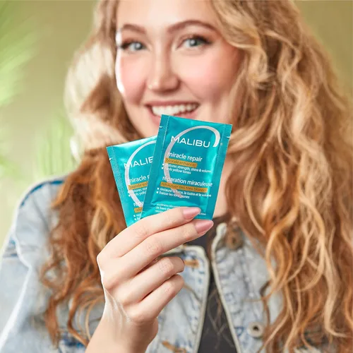 Miniatura 3 de Malibu C Miracle Repair - Reconstructor de cabello, realzador rubio (1 paquete) - Tratamiento nutritivo de reparación del cabello para hebras rubias