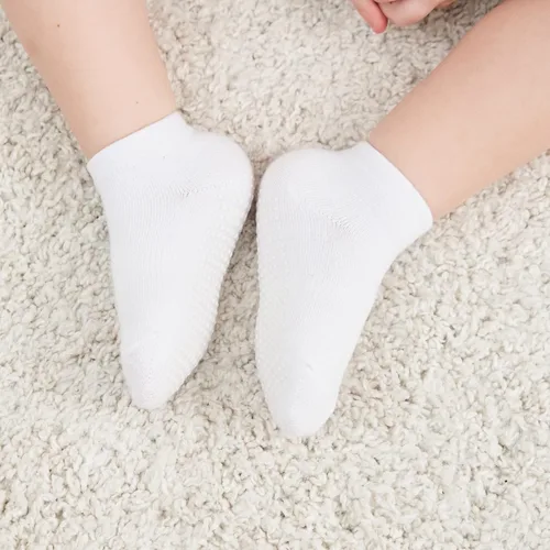 Miniatura 6 de Zaples Calcetines de tobillo antideslizantes con agarre antideslizante para niños y niñas, corte bajo para bebés y niños pequeños