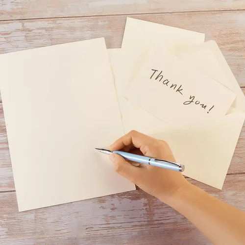 Miniatura 5 de Paquete de 50 sobres A6 color crema con tarjetas de cartulina gruesa plegada de 4 x 6 pulgadas y calcomanías doradas para tarjetas de felicitación