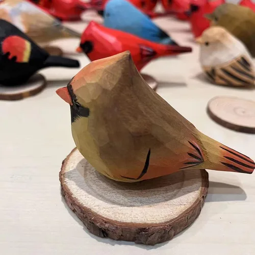 Miniatura 4 de Estatua de pájaros cardenales del norte tallada a mano, estatua de pájaro de madera, pintada a mano, figura de animal 3D, hecha a mano, decoración