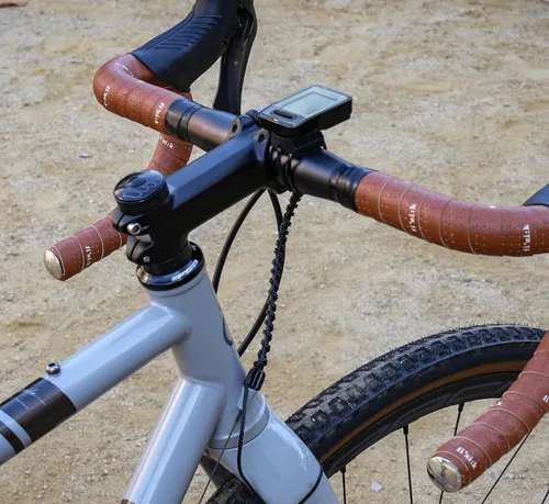 Miniatura 19 de CATEYE Computadora de bicicleta con cable - Velocímetro y odómetro de nivel básico, perfecto para ciclistas principiantes, arranque y parada