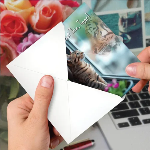 Miniatura 6 de NobleWorks Tarjeta de felicitación de amistad con sobre de 5 x 7 pulgadas (1 tarjeta) motivo, aspiraciones de buena suerte, gatito tigre C7076JFRG-UA