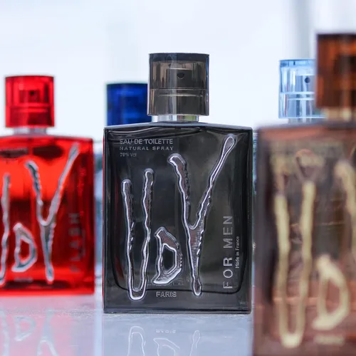 Miniatura 5 de Udv Black By Ulric de Varens Eau De Toilette Spray para hombre de 3.4 oz