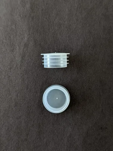 Miniatura 2 de Tapón de plástico de repuesto para saleros y pimenteros, macetas, botellas, tubos, etc. 3/4 pulgadas (tapa pequeña, 2 piezas), color blanco