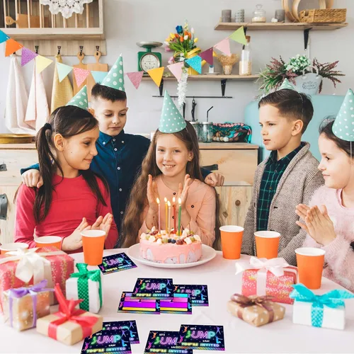 Miniatura 4 de ISOVF Tarjetas de invitación de fiesta de cumpleaños de neón de 4 x 6 pulgadas con sobres (20 juegos) – Invitaciones de fiesta de trampolín Bounce