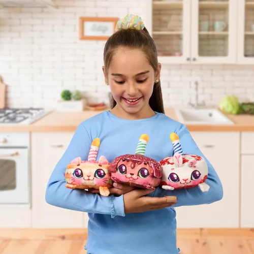 Miniatura 5 de Cookeez Makery Horno de dulces para fiestas, mezcla a tu amigo abrazos. Caliente la mezcla de masa y crea un pastel de cumpleaños interactivo cálido