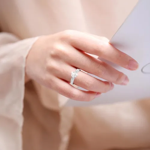 Miniatura 4 de ATESSON Anillo de compromiso de boda de plata chapada en oro blanco 925 de 1 quilates y 2 quilates, con diamante de imitación, ajustable
