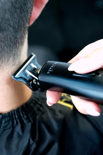 Miniatura 8 de Supreme Trimmer T Shaper - Recortador silencioso inalámbrico para barba y cabello para hombres 120 minutos de duración, bajo ruido, cuchilla DLC