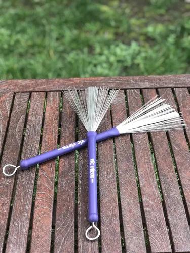 Miniatura 2 de Vic Firth Pinceles de tambor y percusión (HB)