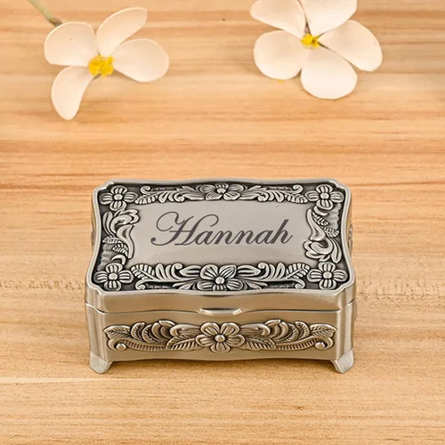 Miniatura 4 de Joyero vintage personalizado caja de metal personalizada con nombre, pequeño organizador de almacenamiento de joyas, caja de regalo de recuerdo