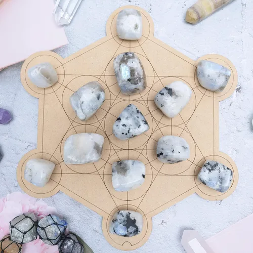 Miniatura 8 de Crocon Piedra lunar arcoíris de 1 libra, piedras y cristales a granel de más de 2000 quilates, kit de cristal natural para curación de Reiki pulido