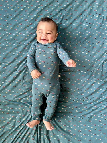 Miniatura 29 de GUNAMUNA Pijama unisex convertible ultrasuave para bebé, mameluco con cremallera para pañales, recién nacido a 24 meses