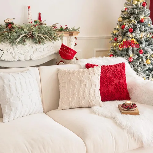 Miniatura 5 de AQOTHES Juego de 2 fundas de almohada de alce navideño de 18 x 18 pulgadas, suave piel sintética color beige crema, almohadas decorativas de Navidad