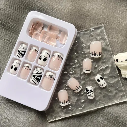 Miniatura 5 de Uñas postizas de punta francesa para Halloween, uñas postizas cortas cuadradas con diseños de parches de calavera, cobertura completa, uñas postizas