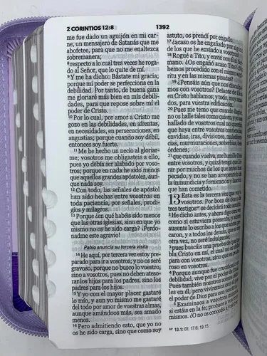 Miniatura 8 de biblia tamaño bolsillo reina valera 1960 lila/ flores cierre con indice piel imitacion 8 puntos Imitation Leather – 1 Enero 2023