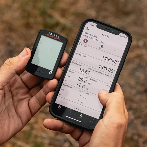 Miniatura 4 de CATEYE Padrone - Computadora digital Bluetooth para ciclismo, velocímetro inalámbrico IPX8, frecuencia cardíaca Bluetooth, compatible con velocidad