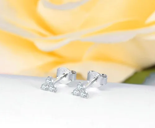 Miniatura 6 de Juego de aretes de plata de ley para mujeres y niñas, 3 pares hipoalergénicos chapados en oro blanco pequeño con circonita cúbica
