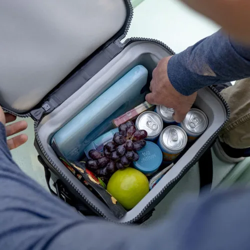 Miniatura 7 de YETI Hopper Flip 12 - Enfriador portátil Oliva