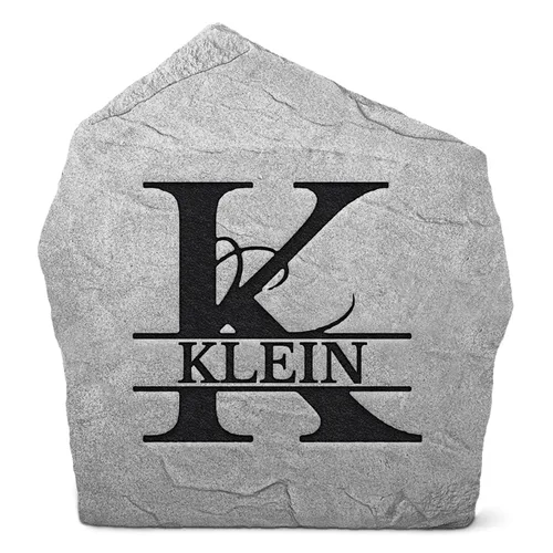 Piedra de nombre con monograma personalizado, roca de jardín, color gris, grabada, 15 pulgadas de ancho x 15 pulgadas de alto