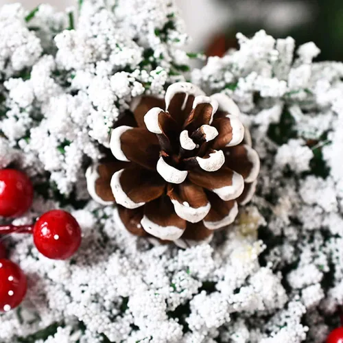 Miniatura 2 de Corona de Navidad para puerta delantera, copo de nieve, bola de nieve, adornos de piña, corona para decoración de fiestas de Navidad de invierno