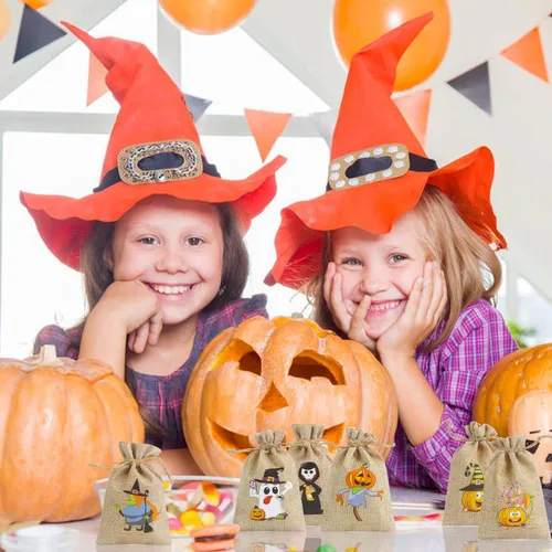 Miniatura 6 de LOKIPA 36 bolsas de regalo de arpillera de Halloween con cordón pequeñas bolsas de yute para niños y adultos, suministros de fiesta
