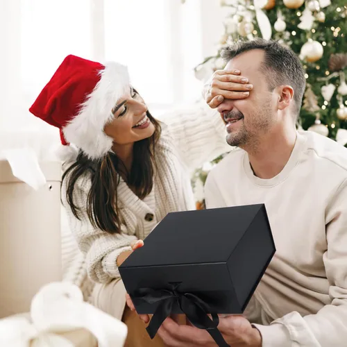 Miniatura 4 de Giftgarden Paquete de 4 cajas de regalo negras de 8 x 8 x 4 pulgadas con tapas magnéticas de cinta, caja cuadrada plegable para regalo, Navidad