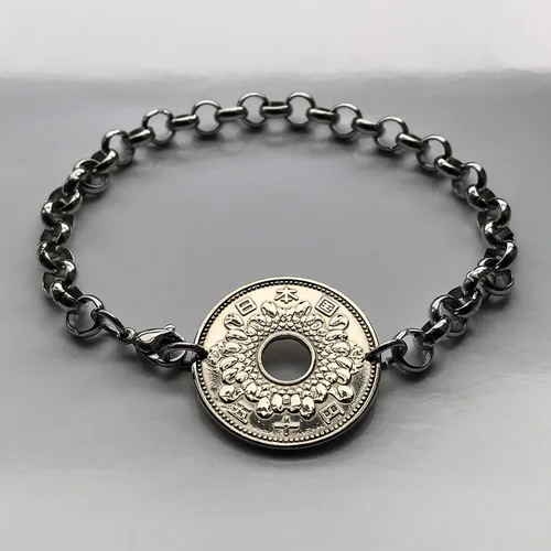 Miniatura 4 de 1963 Japan Nippon 50 Yen coin bracelet Chrysanthemum flower Tokyo Kobe Osaka Yokohama Fukuoka Sendai Nagoya Sapporo Okinawa Hiroshima Chiba Saitama
