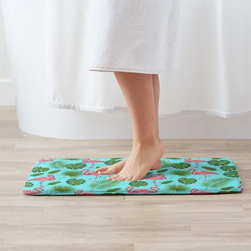 Miniatura 2 de Alfombra de cocina de poliéster antideslizante verde con hojas de plátano y palmeras tropicales, bonito pájaro exótico, flamenco rosa, tapete