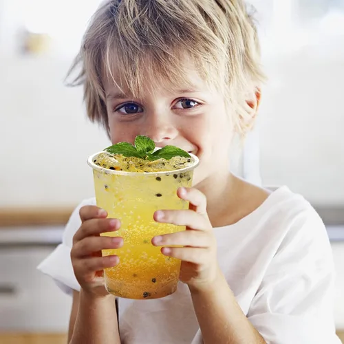 Miniatura 8 de Juego de 50 vasos de plástico transparente con tapas planas, vasos desechables de café helado de 16 onzas con pajitas y calcomanías, vasos