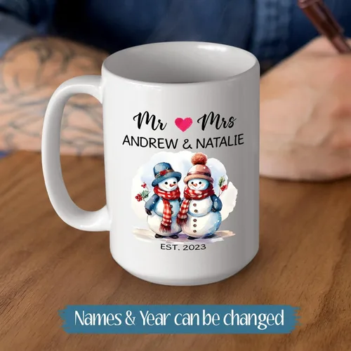 Miniatura 2 de Regalo personalizado de amor – Bonita taza de cerámica de muñeco de nieve para pareja – Taza de porcelana personalizada con nombres y año – Taza