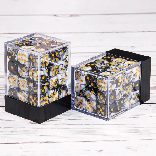 Miniatura 2 de 36 de paquete de dados MINI de 12 mm de 6 caras, juego de dados D6 de dos colores, dados estándar de 6 caras para Yahtzee, Bunco o enseñanza