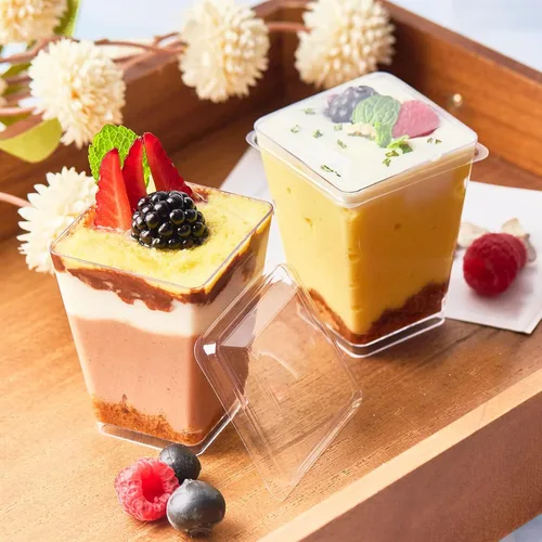 Miniatura 5 de TOFLEN Paquete de 100 Tazas de Postre de Plástico de 5 oz con Tapas para Fiestas, Mini Tazas de Postre con Cucharas Tazas Shooter de Postre