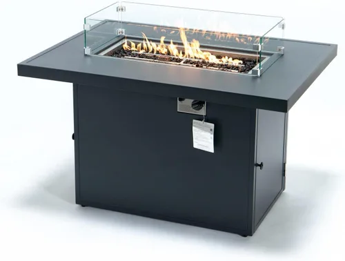 LeisureMod Chelsea - Fogata de propano de 44 pulgadas, 55,000 BTU de encendido automático con tapa, protector contra el viento y piedras
