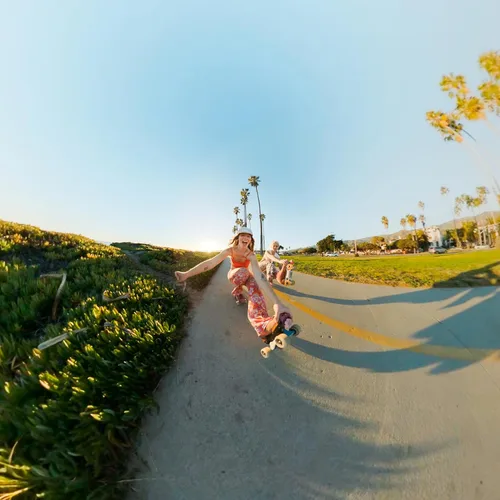 Miniatura 15 de GoPro MAX impermeable 360 + cámara de acción tradicional con video HD esférico de 5.6K30, 16.6MP, 360 fotos, estabilización de transmisión