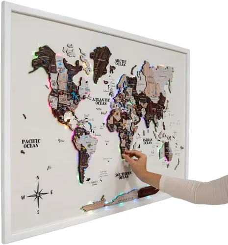 Enjoy The Wood Mapa del mundo de madera a bordo con retroiluminación LED 2.0 - Mapas del mundo hechos a mano para pared con marco - Mapa de viaje