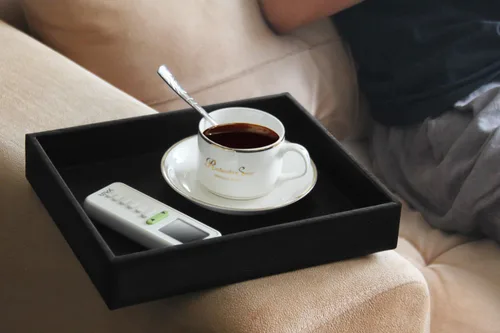 Miniatura 6 de Vixdonos Bandeja de valet, organizador de mesita de noche, bandeja de cuero para perfumes, joyas, llaves y control remoto en mostrador o aparador