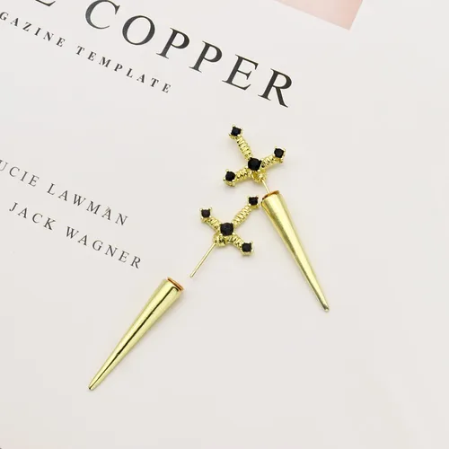 Miniatura 8 de Aretes de espada gótica, aretes de daga de diamantes de imitación, aretes de tornillo de espada retro negra, aretes de espada punk, aretes de espada