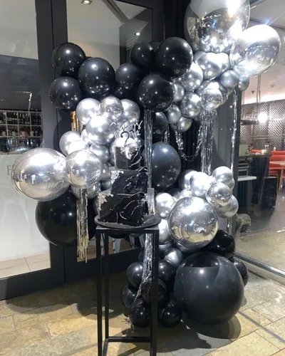 Miniatura 5 de Kit de arco de guirnalda de globos negros y plateados de 153 unidades con estrellas - 22 18 12 10 5 pulgadas de diferentes tamaños, globos de látex