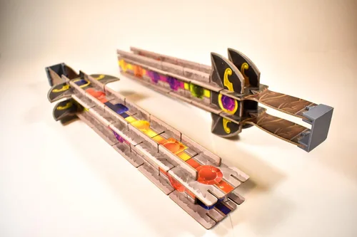 Miniatura 5 de Swordcrafters - Monta tu espada de cartón 3D - Juego de mesa constructivo para GameKnight familiar