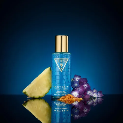 Miniatura 2 de Guess Sexy Skin Tropical Breeze Fragancia Mist Mujer 8.4 oz