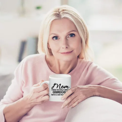 Miniatura 4 de Taza de café novedosa para mamá, Here's A Mug in stead of a Grandchild- Impresión frontal y trasera, idea de regalo para madres, el mejor regalo