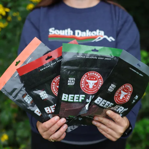 Miniatura 7 de Renner Corner Jerky's Maple Jalapeño Beef Jerky (2.5 onzas) - 100% natural, carne de res premium hecha a mano, fabricada en Dakota del Sur, sin