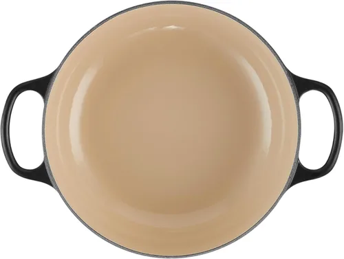 Miniatura 3 de Le Creuset Horno Sauteuse Signature de hierro fundido esmaltado, 3.5 cuartos, Regaliz
