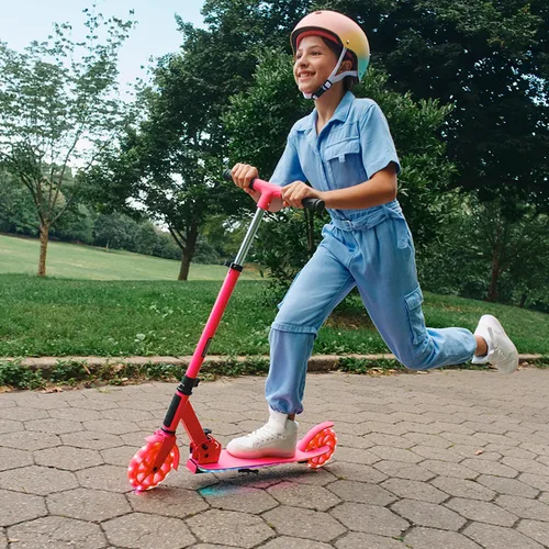 Miniatura 9 de Jetson Kids Jupiter patinete de 2 ruedas con luz LED para niños, luces LED en el manillar, la columna, las ruedas y la plataforma, manillar Azul