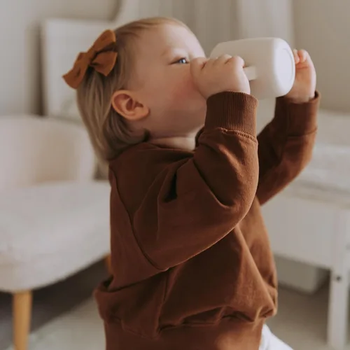 Miniatura 7 de KIDSco. Vaso de silicona con asas de transición de fácil agarre y un pico suave. Una taza de entrenamiento irrompible no tóxica sin derrames 5.1 fl